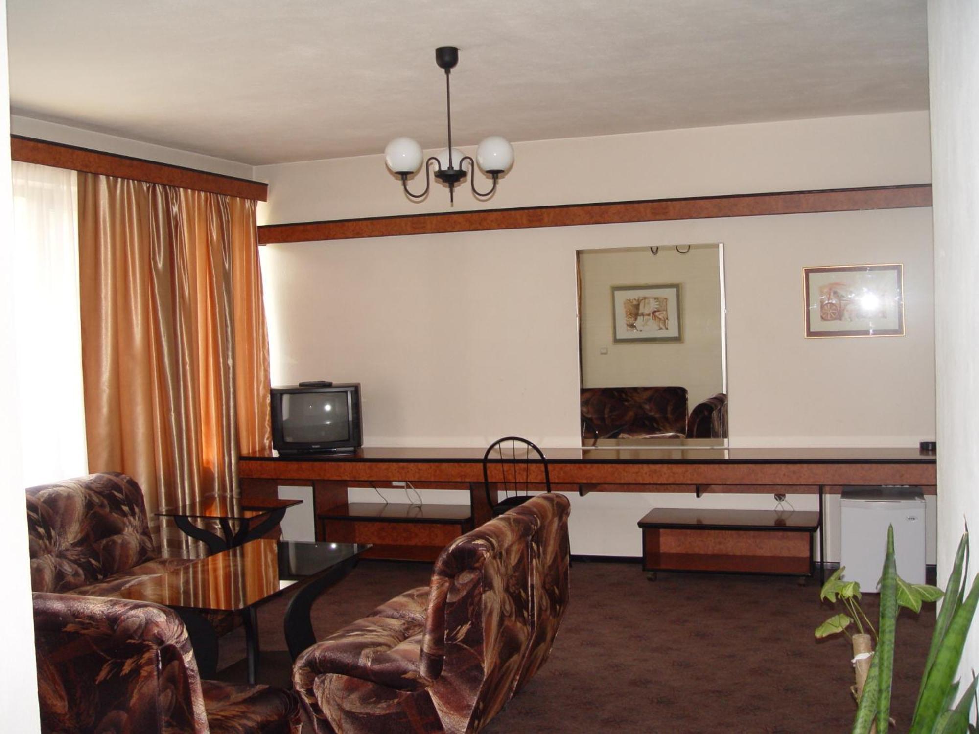 Family Hotel غابروفو المظهر الخارجي الصورة